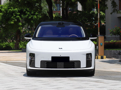 Li i8 Фото №2